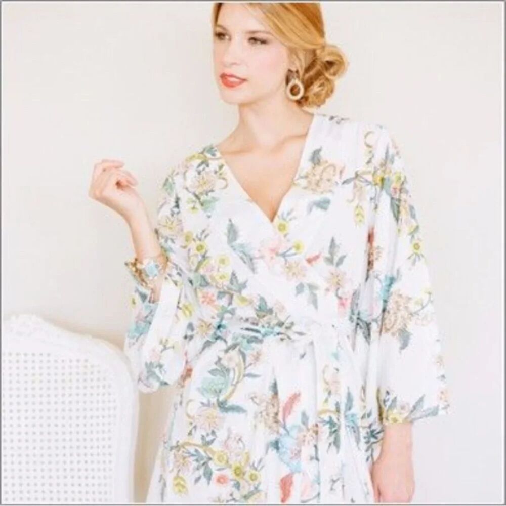 Plum Pretty Sugar Botanical Floral Cream Cotton Kimono Robe Beckoning Creatures